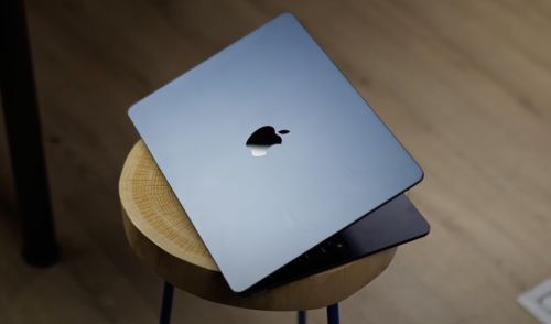 MacBook Air 13 M2: Будущее переносных компьютеров уже здесь