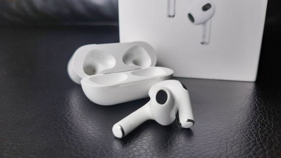 Что делать, если потеряли один наушник Apple AirPods