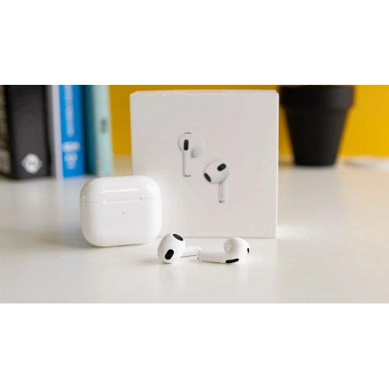 Apple AirPods 3: Беспроводная свобода и качество звука в каждом звуке