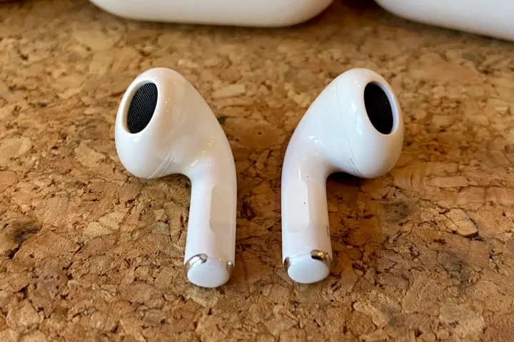 Наушники AirPods 3